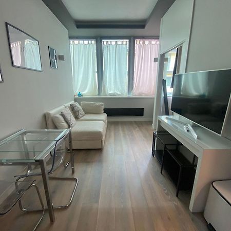 Victory House Apartment Milan Bagian luar foto