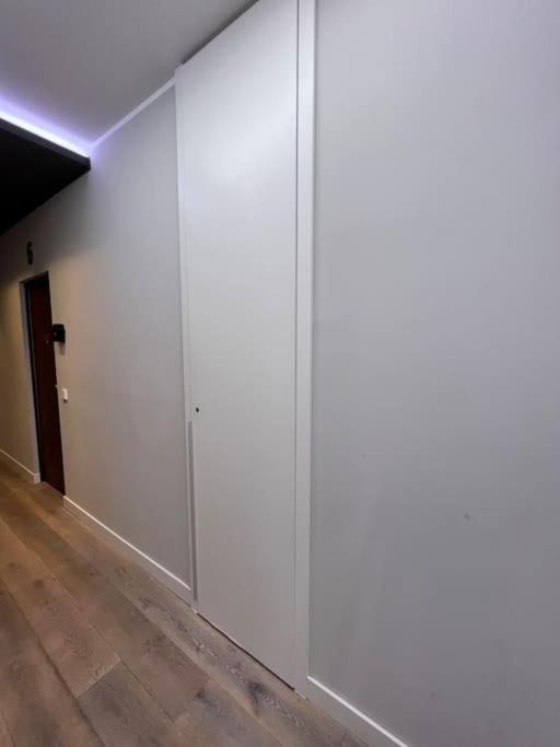 Victory House Apartment Milan Bagian luar foto