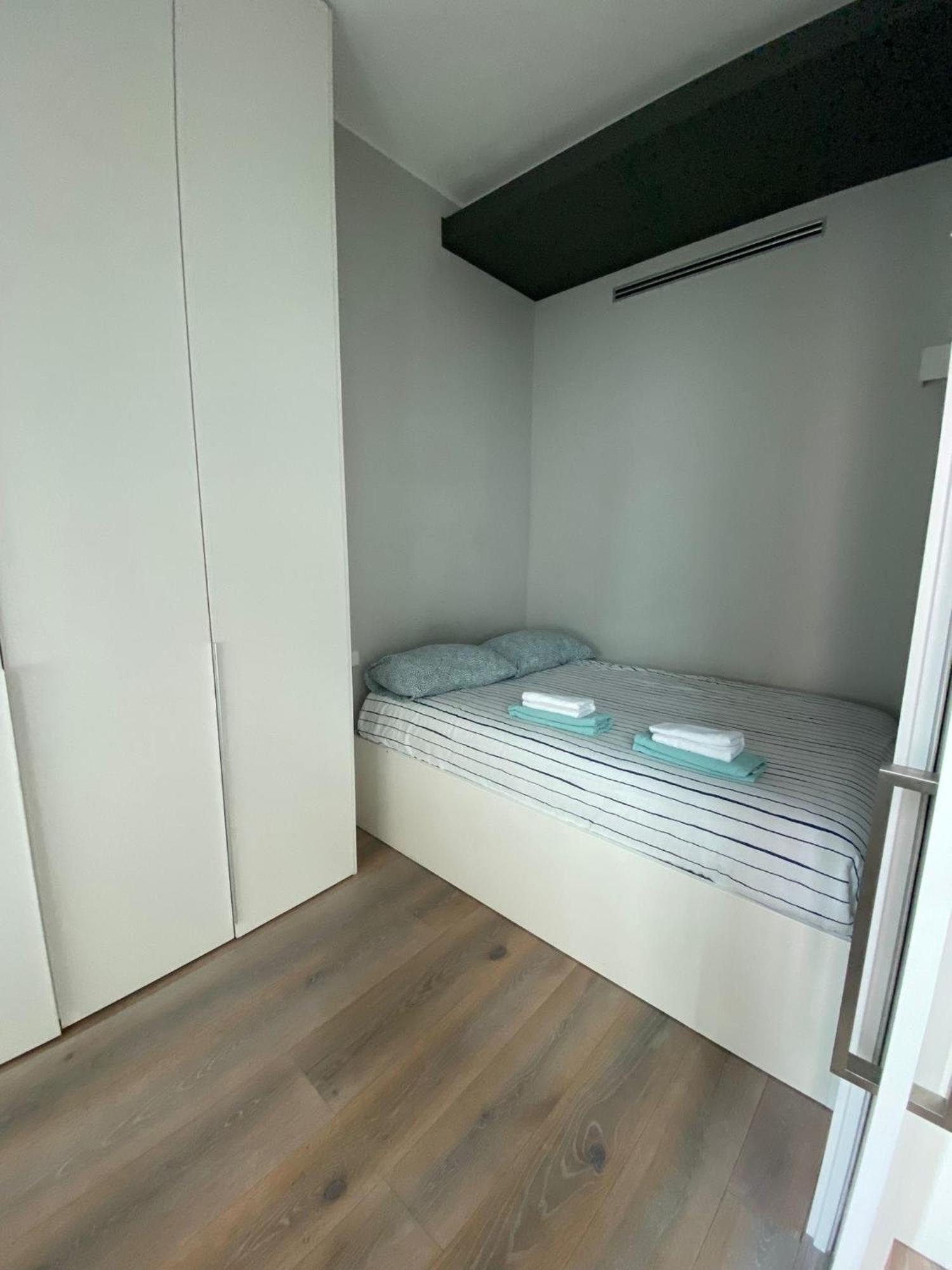 Victory House Apartment Milan Bagian luar foto